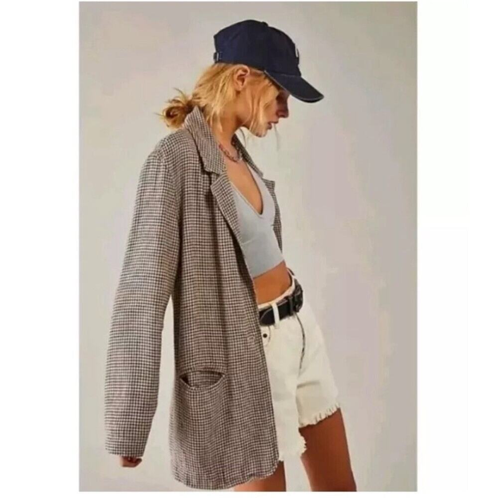 Free People Plaid Beckett Boyfriend Blazer Linen Blend size medium 90s academia